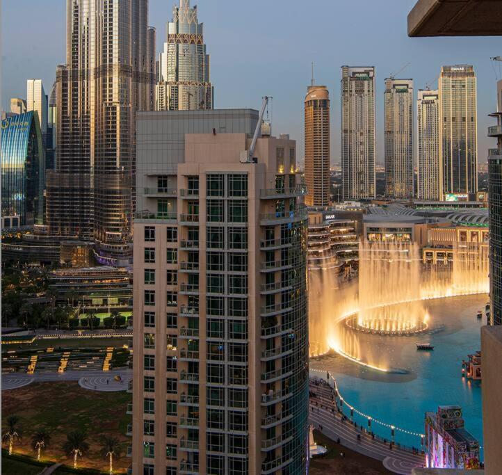 First Class 2Br With Full Burj Khalifa And Fountain View Dubai Eksteriør bilde