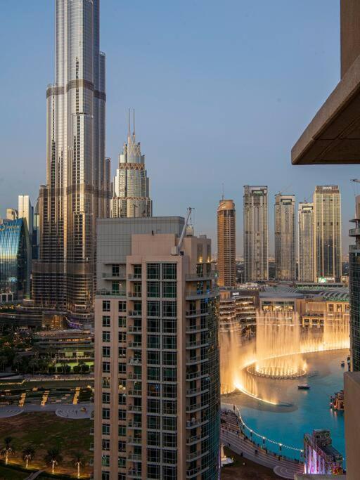 First Class 2Br With Full Burj Khalifa And Fountain View Dubai Eksteriør bilde