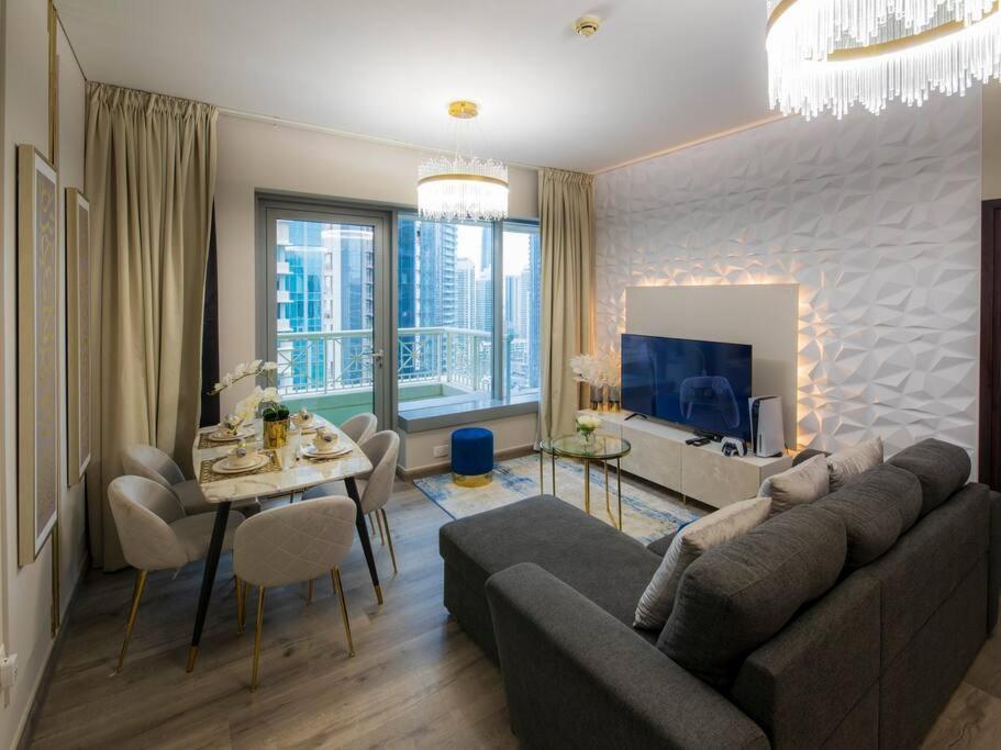 First Class 2Br With Full Burj Khalifa And Fountain View Dubai Eksteriør bilde