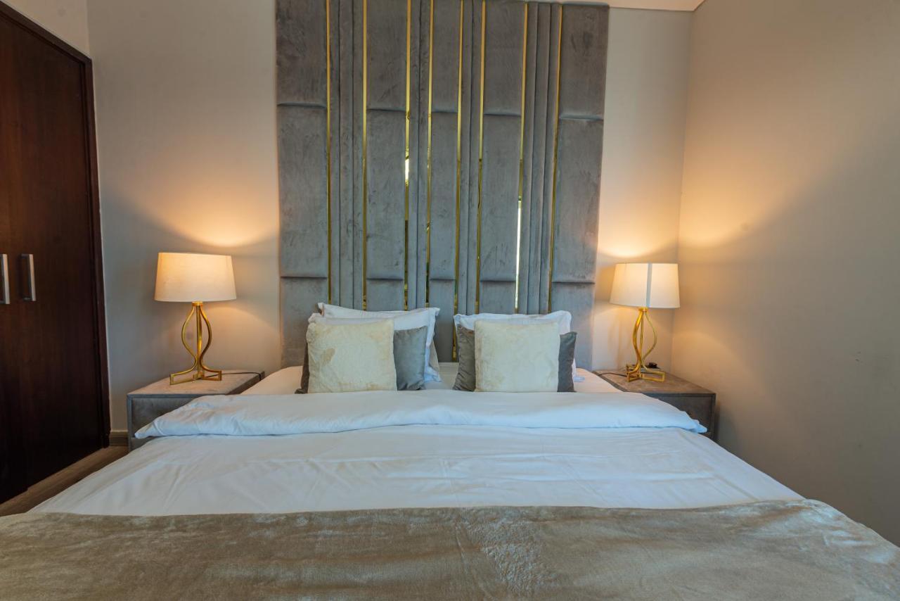 First Class 2Br With Full Burj Khalifa And Fountain View Dubai Eksteriør bilde