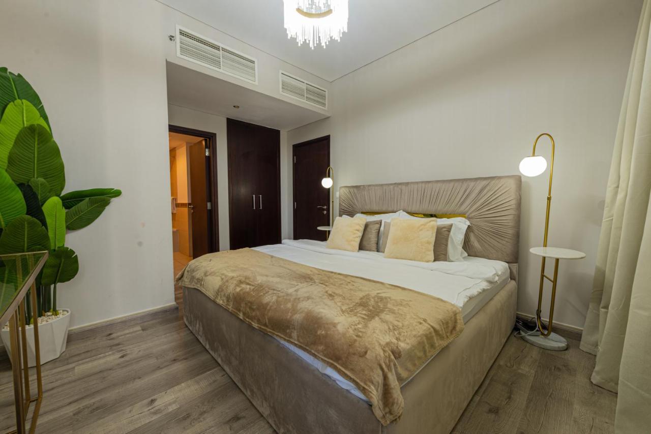 First Class 2Br With Full Burj Khalifa And Fountain View Dubai Eksteriør bilde